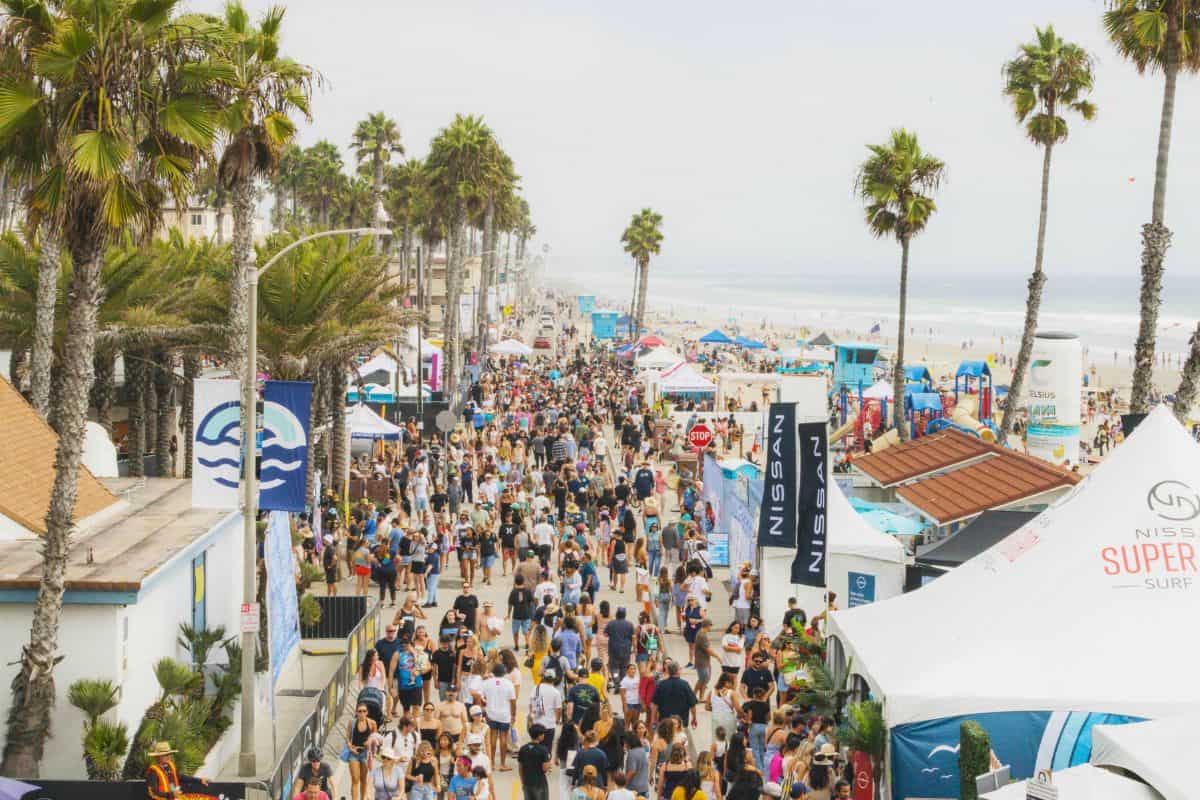 VISIT FESTIVAL VILLAGE FOR LIVE MUSIC, DJS, FREE CLASSES, PANEL DISCUSSIONS, FITNESS, ART, ROLLERSKATING, FOOD AND BARS